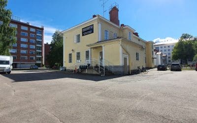 Etsitkö majoitusta Leppävirralta? Vanha Postitalo on fiksu ja edullinen vaihtoehto Riikinvoiman ja Leppävirran keikoille